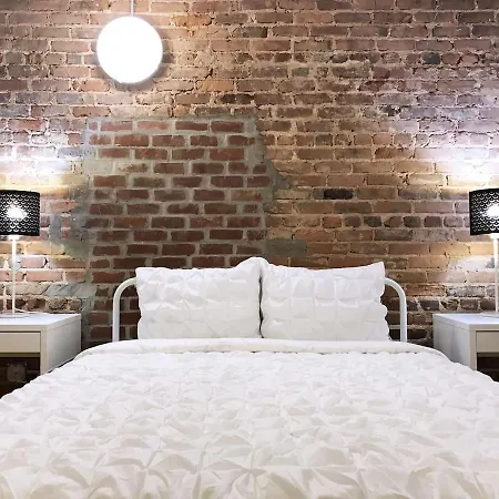 Downtown Vibration - Location - Comfort - Style